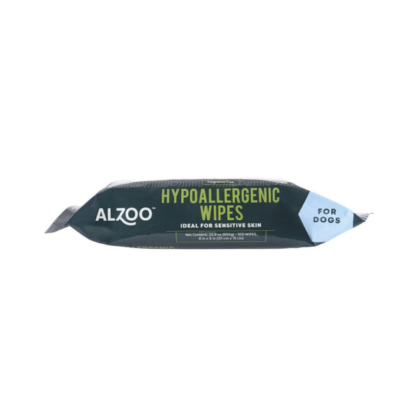 Plant based grooming hypoallergenic wipes for dogs